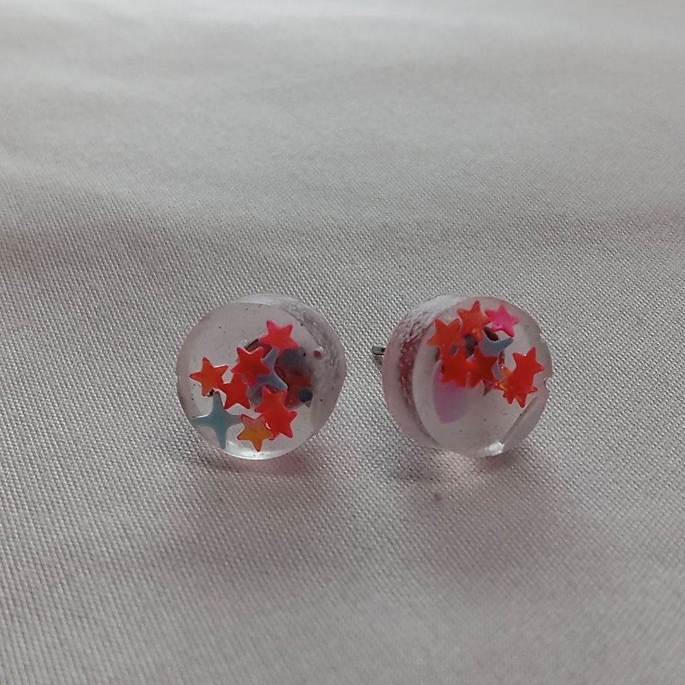 5/$25 Red and Pink Floral Resin Earrings